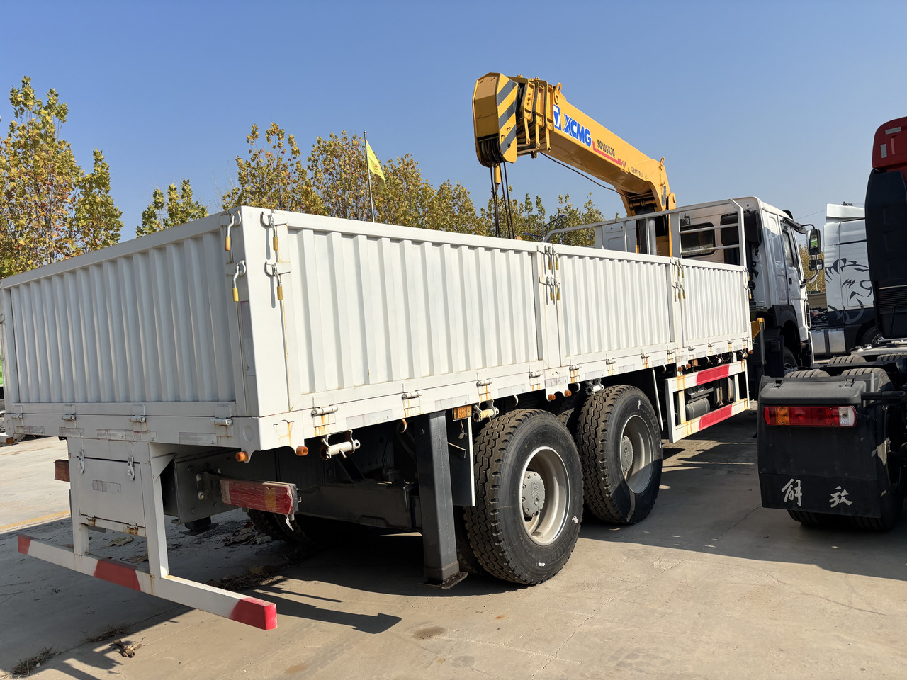 HOWO - Xe cẩu tự hành: hình 4 HOWO - Xe cẩu tự hành: hình 4
