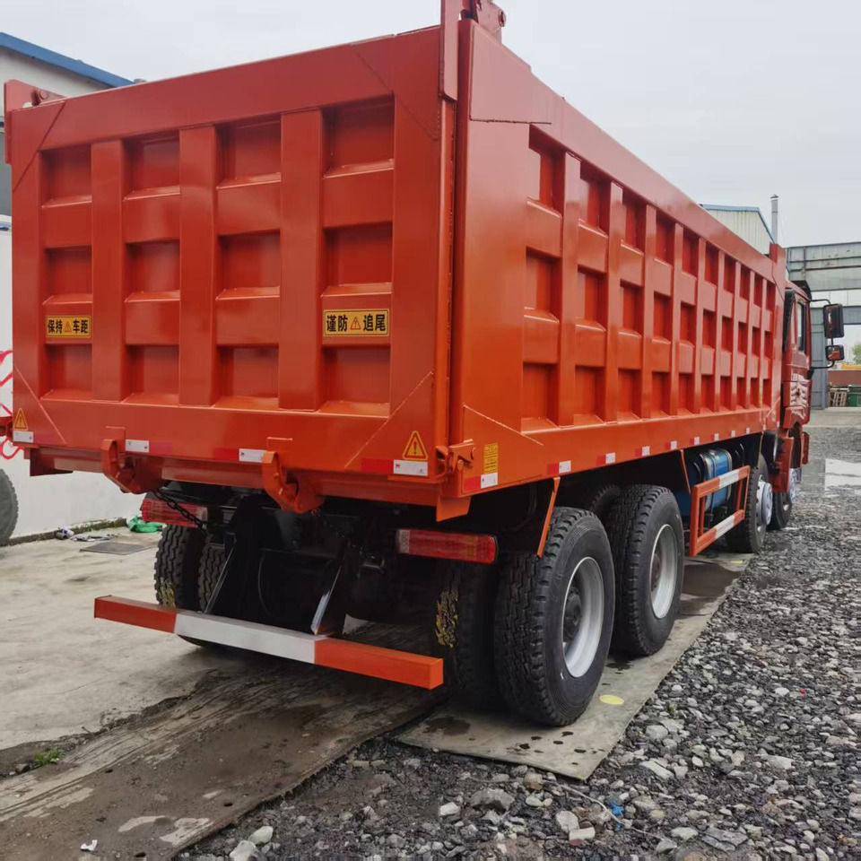 SHACMAN F3000 - Xe ben: hình 4 SHACMAN F3000 - Xe ben: hình 4