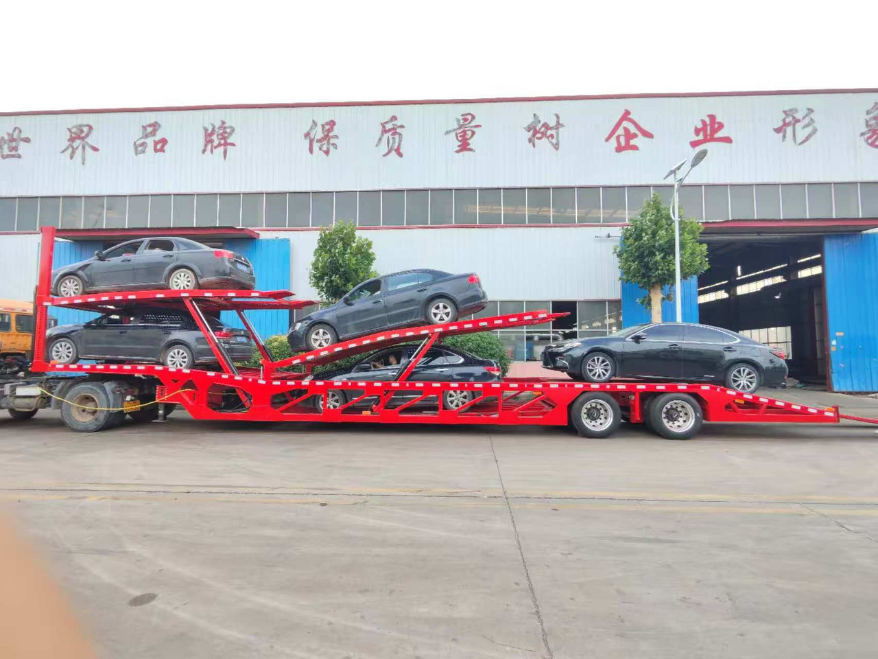 - Sơ mi rơ moóc tự động vận chuyển: hình 1 - Sơ mi rơ moóc tự động vận chuyển: hình 1