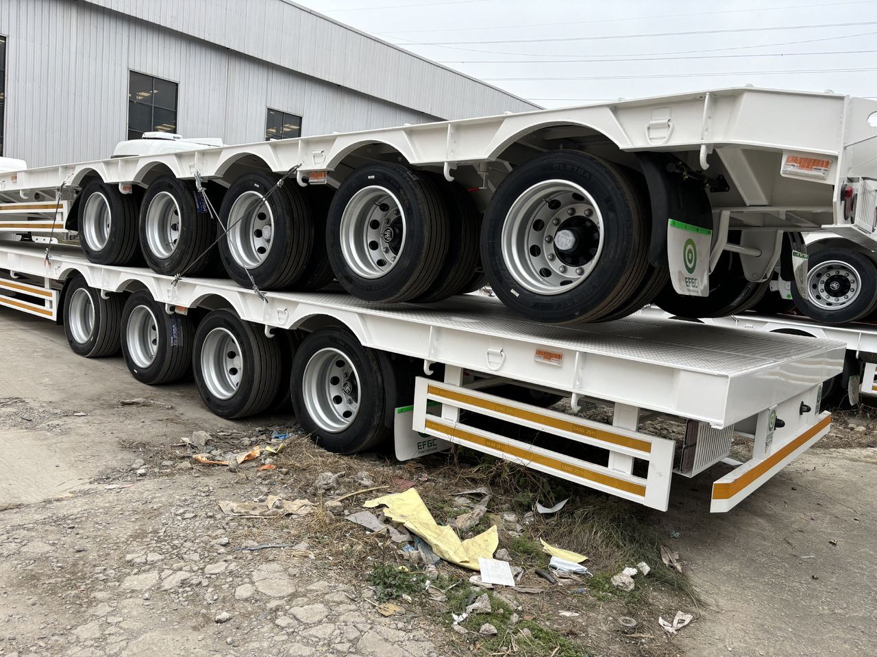 - Sơ mi rơ moóc thùng lửng/ Phẳng: hình 3 - Sơ mi rơ moóc thùng lửng/ Phẳng: hình 3