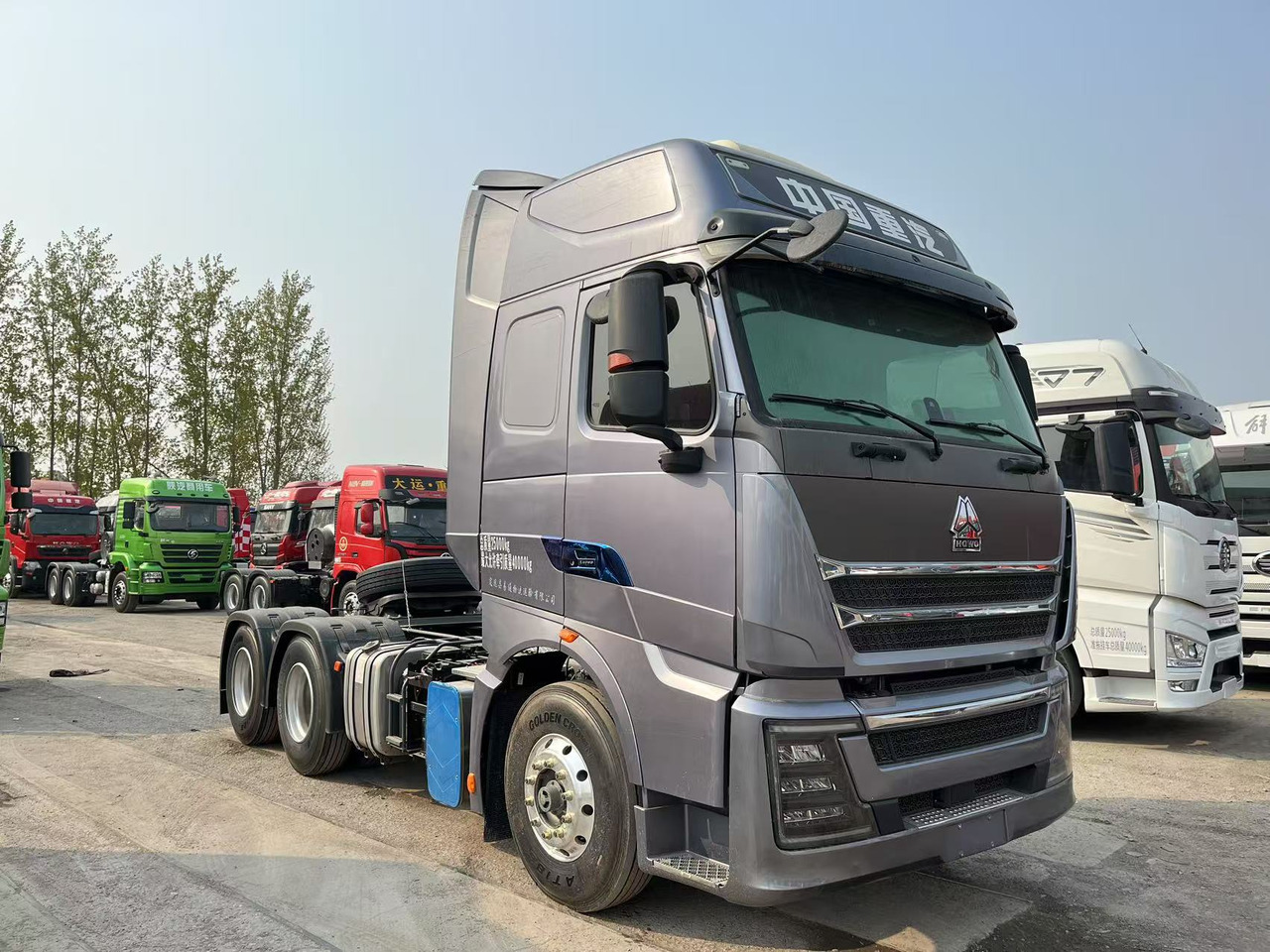 HOWO TH7 - Xe đầu kéo: hình 4 HOWO TH7 - Xe đầu kéo: hình 4