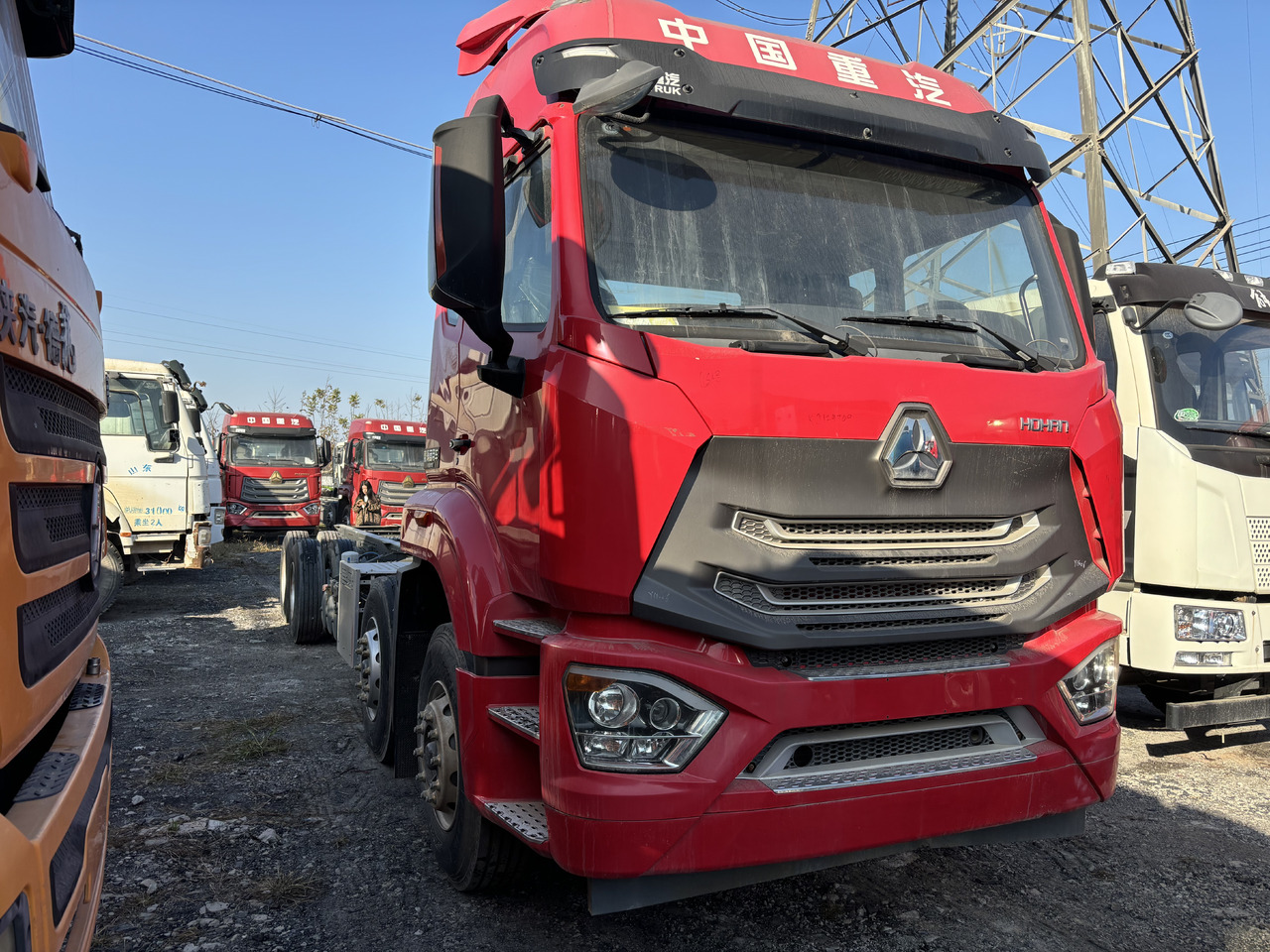 SINOTRUCK HAOHAN N7 - Xe đầu kéo: hình 1 SINOTRUCK HAOHAN N7 - Xe đầu kéo: hình 1