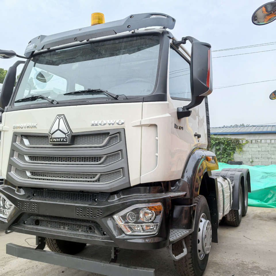 SINOTRUCK HOWO - Xe đầu kéo: hình 1 SINOTRUCK HOWO - Xe đầu kéo: hình 1