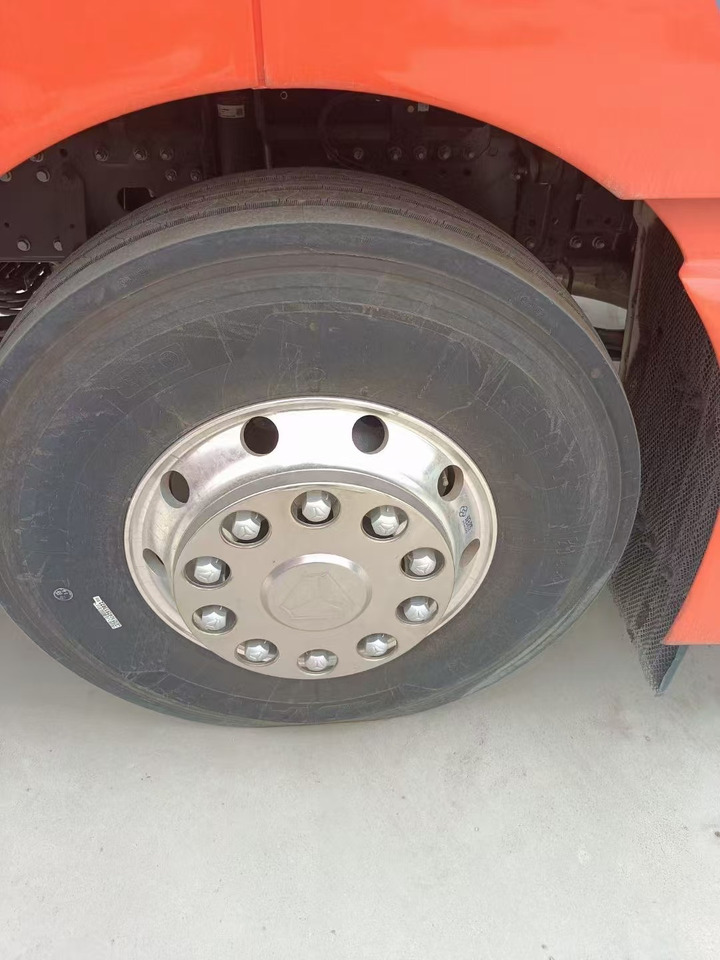 SITRAK - Xe đầu kéo: hình 3 SITRAK - Xe đầu kéo: hình 3