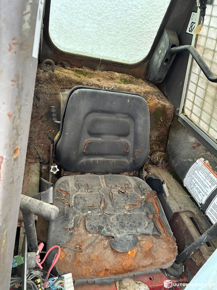 Gehl 3825 loader, Pälkäne - Máy xúc lật đa năng: hình 4 Gehl 3825 loader, Pälkäne - Máy xúc lật đa năng: hình 4