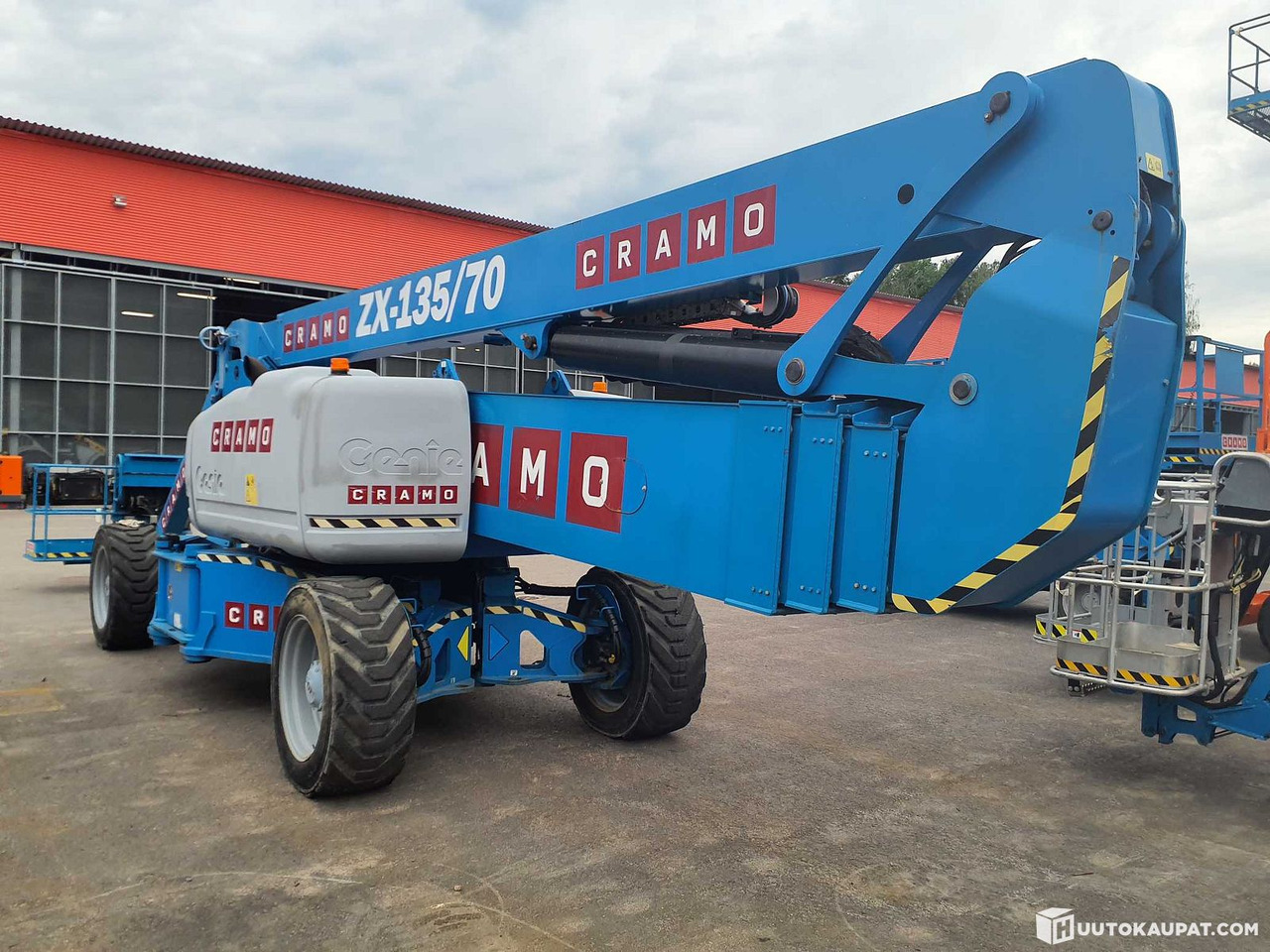 Genie ZX-135/70, Boom Lift, 41 meters,, Vantaa - Xe nâng người nhiều khớp nối: hình 1 Genie ZX-135/70, Boom Lift, 41 meters,, Vantaa - Xe nâng người nhiều khớp nối: hình 1