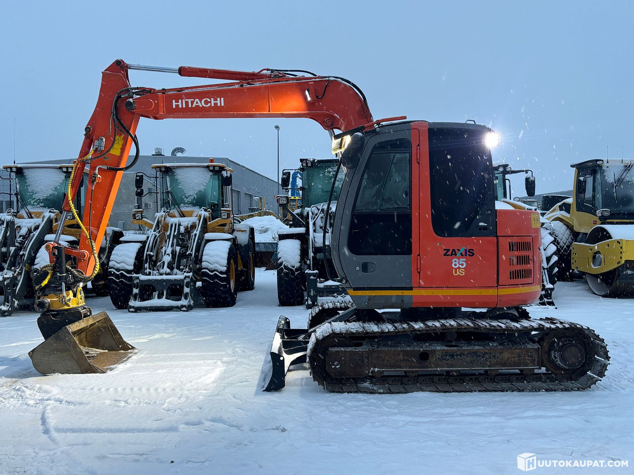 Hitachi Zaxis ZX85 with mono boom + Engcon. 2004. Tracked excavator, Tornio - Máy xúc bánh xích: hình 4 Hitachi Zaxis ZX85 with mono boom + Engcon. 2004. Tracked excavator, Tornio - Máy xúc bánh xích: hình 4