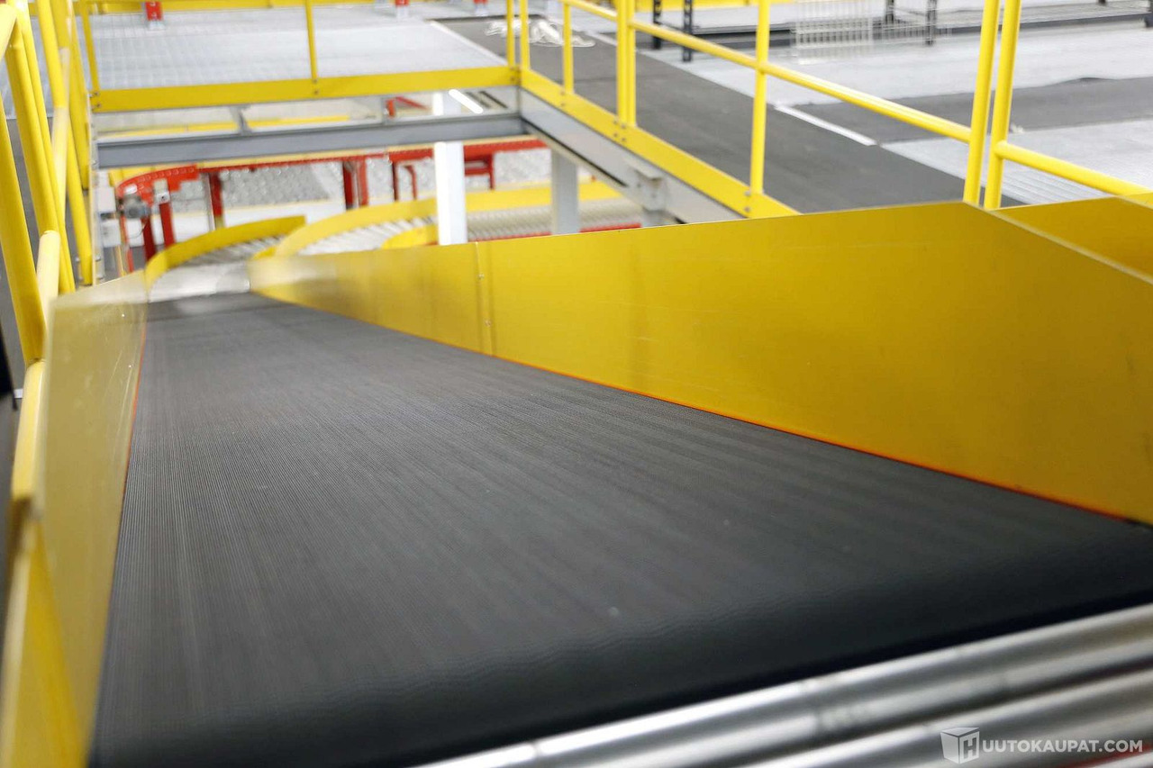 Ferroplan Oy hihnakuljetin/nousukuljetin, pituus noin 12 m (2020). LGS6025, Vantaa - Máy móc khác: hình 5 Ferroplan Oy hihnakuljetin/nousukuljetin, pituus noin 12 m (2020). LGS6025, Vantaa - Máy móc khác: hình 5