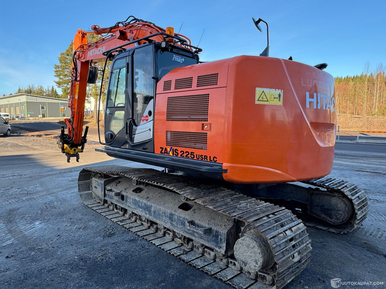 Hitachi ZX225USRLC-5, 2015, Rovaniemi - Máy móc xây dựng: hình 1 Hitachi ZX225USRLC-5, 2015, Rovaniemi - Máy móc xây dựng: hình 1