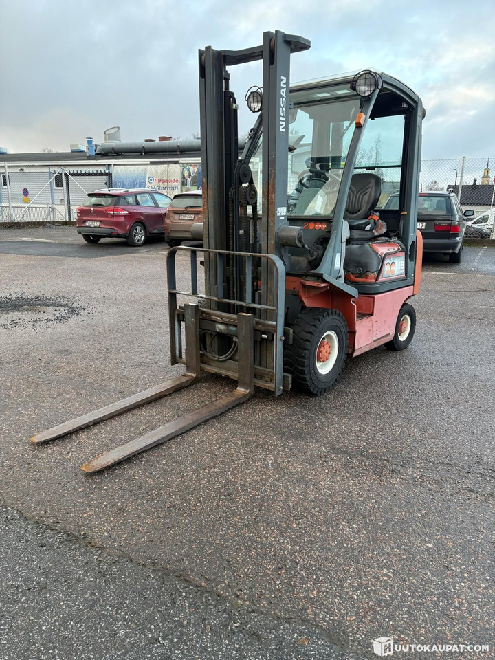 Nissan FD01A18Q, 2000 Forklift, Tampere - Xe nâng diesel: hình 1 Nissan FD01A18Q, 2000 Forklift, Tampere - Xe nâng diesel: hình 1