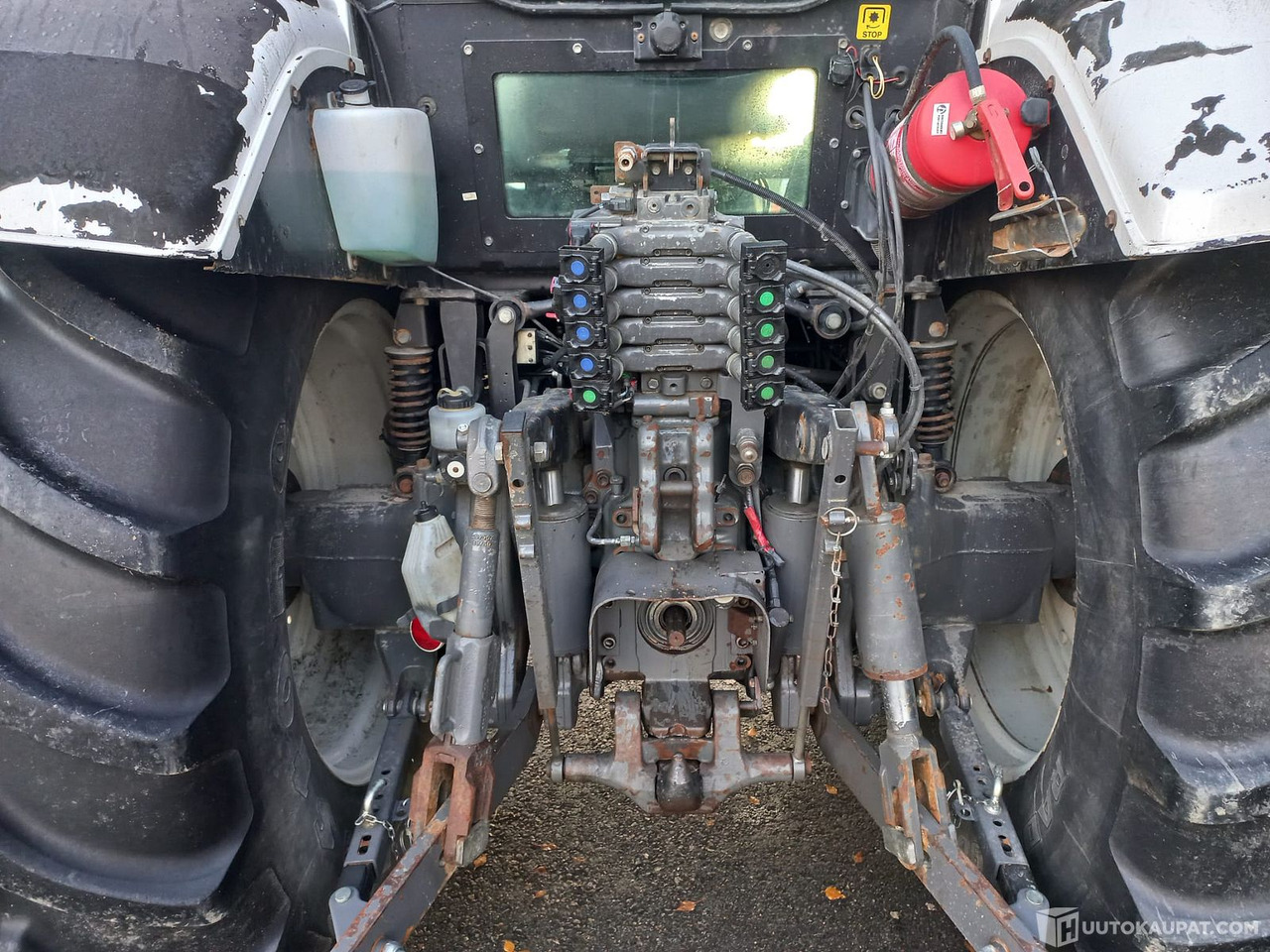 Valtra T213 VERSU, 2013, 11 100 h, MTK25, Joensuu - Máy cày: hình 3 Valtra T213 VERSU, 2013, 11 100 h, MTK25, Joensuu - Máy cày: hình 3