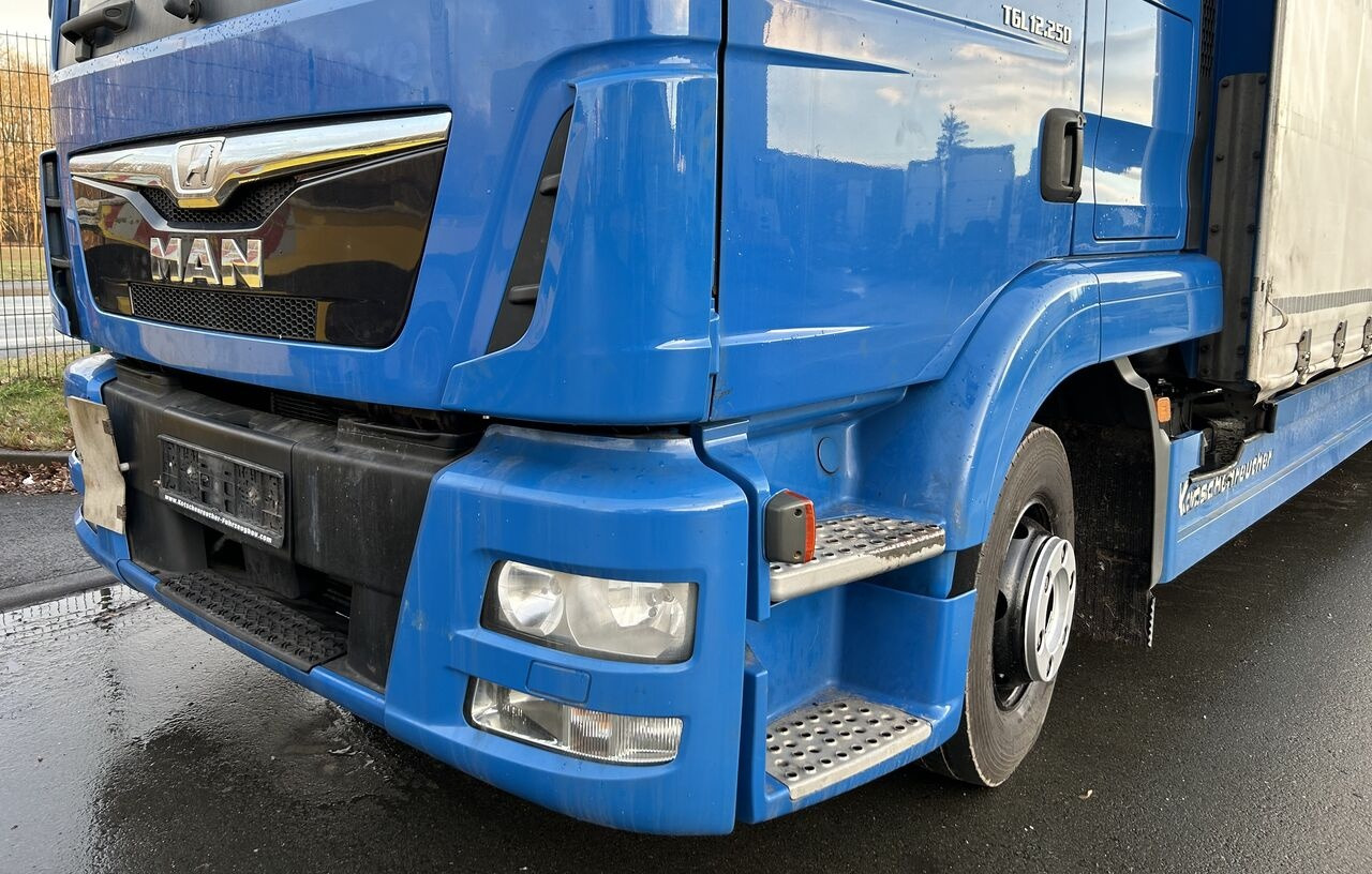 MAN 12.250 TGL TANDEM COMPLETT 7m + 8.5m from Germany / 7.2m / 2016 - Xe tải thùng mui bạt: hình 2 MAN 12.250 TGL TANDEM COMPLETT 7m + 8.5m from Germany / 7.2m / 2016 - Xe tải thùng mui bạt: hình 2