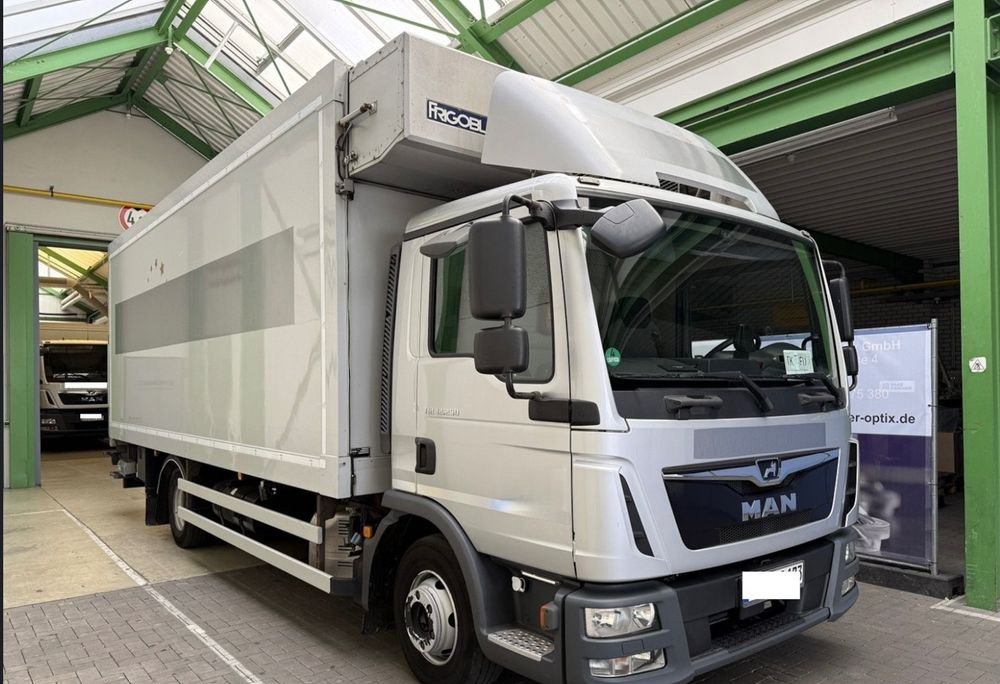 MAN TGL 12.250 6.3m AUTOMAT KLIMA z Niemiec ESP EURO 6 / 4.3 rozstaw / Chlodnia FRIGOBLOCK / TOP STAN / okazja nauka jazdy MOŻLIWOŚĆ DOSTOSOWANIA 12t - Xe tải đông lạnh: hình 1 MAN TGL 12.250 6.3m AUTOMAT KLIMA z Niemiec ESP EURO 6 / 4.3 rozstaw / Chlodnia FRIGOBLOCK / TOP STAN / okazja nauka jazdy MOŻLIWOŚĆ DOSTOSOWANIA 12t - Xe tải đông lạnh: hình 1