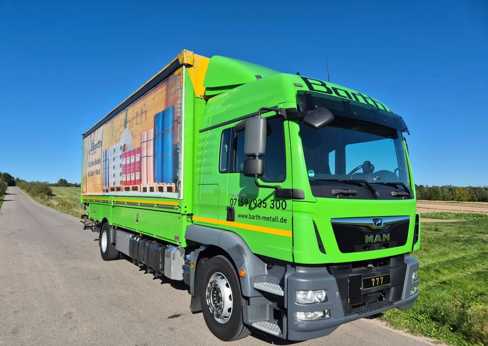 MAN Tgm 18.320 FULL SERWIS UNIKAT TOP ORYGINALNY PRZEBIEG z Niemiec AUTOMAT WINDA ACC Pirelli klima postojowa 18.250 18.290 15.250 15.290 15.320 - Xe tải thùng mui bạt: hình 1 MAN Tgm 18.320 FULL SERWIS UNIKAT TOP ORYGINALNY PRZEBIEG z Niemiec AUTOMAT WINDA ACC Pirelli klima postojowa 18.250 18.290 15.250 15.290 15.320 - Xe tải thùng mui bạt: hình 1