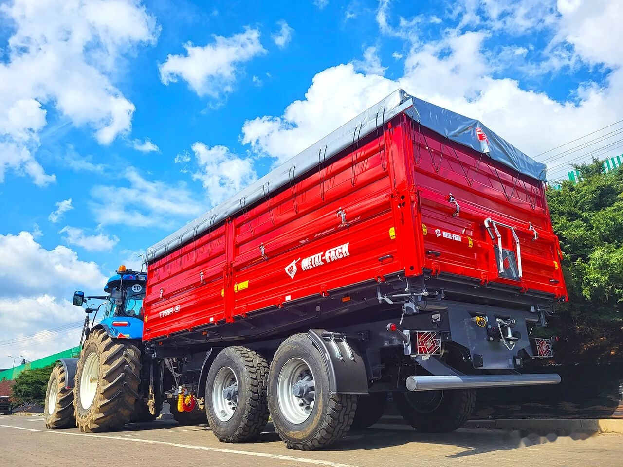 Metal-Fach T755A - 14t Tandem - Toa kéo nhỏng/ Xe đổ: hình 4 Metal-Fach T755A - 14t Tandem - Toa kéo nhỏng/ Xe đổ: hình 4