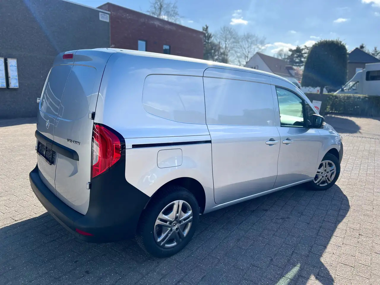 Mercedes-Benz Citan 112 EXTRA LANG (26.750ex.) Full Option| CAM - Xe van nhỏ gọn: hình 5 Mercedes-Benz Citan 112 EXTRA LANG (26.750ex.) Full Option| CAM - Xe van nhỏ gọn: hình 5