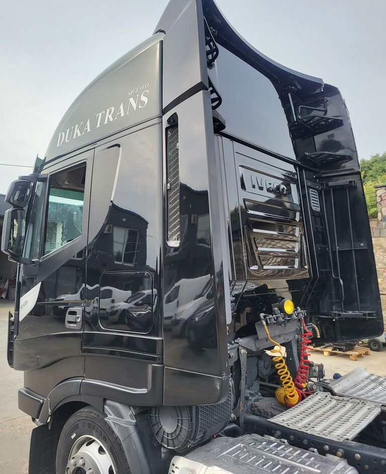 IVECO Stralis Hi-Way EEV 2017r. IVECO Iveco Stralis Hi-Way EEV 2017r. truck - Khí động học/ Spoiler cho Xe tải: hình 3 IVECO Stralis Hi-Way EEV 2017r. IVECO Iveco Stralis Hi-Way EEV 2017r. truck - Khí động học/ Spoiler cho Xe tải: hình 3