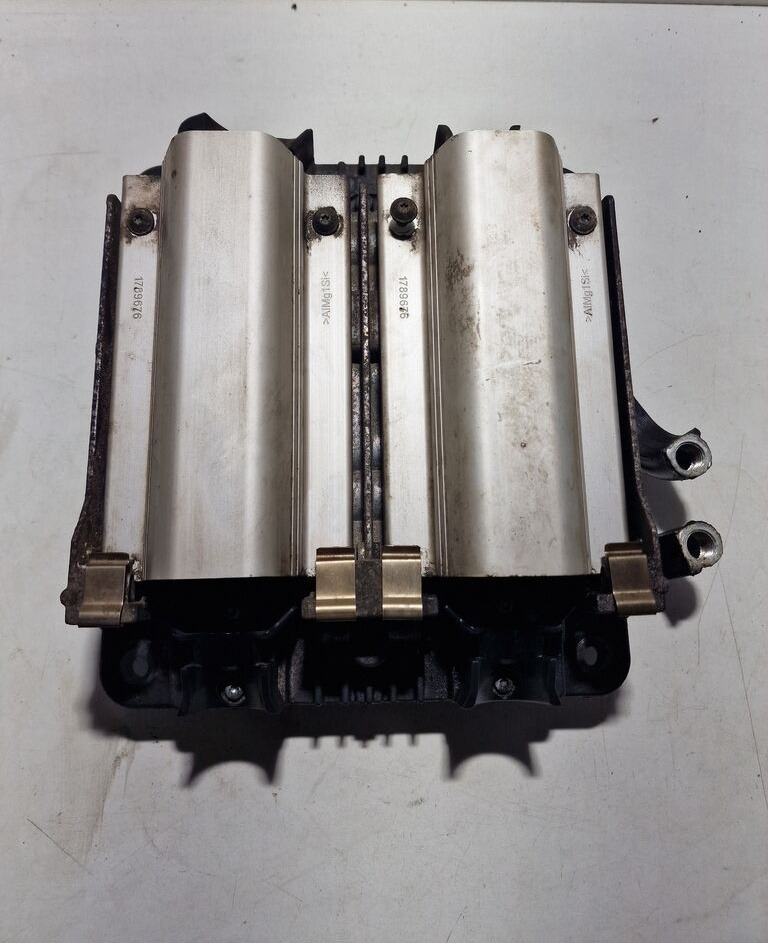 Scania Komputer Sterownik Silnika DC13115 410 R 1824091 1857180 Scania Komputer Sterownik Silnika DC13115 410 Scania R 1824091 1857180 truck - ECU cho Xe tải: hình 3 Scania Komputer Sterownik Silnika DC13115 410 R 1824091 1857180 Scania Komputer Sterownik Silnika DC13115 410 Scania R 1824091 1857180 truck - ECU cho Xe tải: hình 3