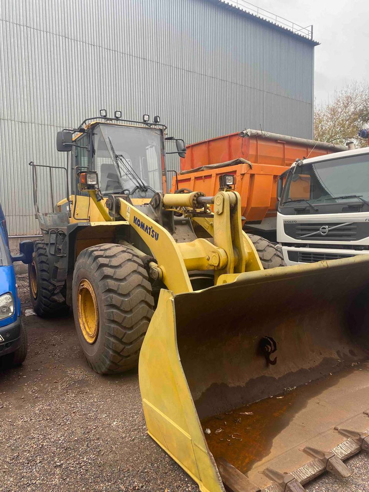 KOMATSU WA380-6 - Máy xúc lật bánh lốp: hình 2 KOMATSU WA380-6 - Máy xúc lật bánh lốp: hình 2