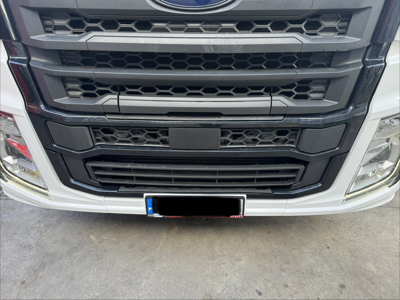 Ford F-Max 500 - Cản xe cho Xe tải: hình 2 Ford F-Max 500 - Cản xe cho Xe tải: hình 2