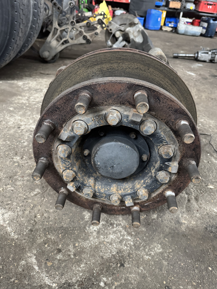 Ford F-Max Cargo - Ổ bánh lái: hình 2 Ford F-Max Cargo - Ổ bánh lái: hình 2