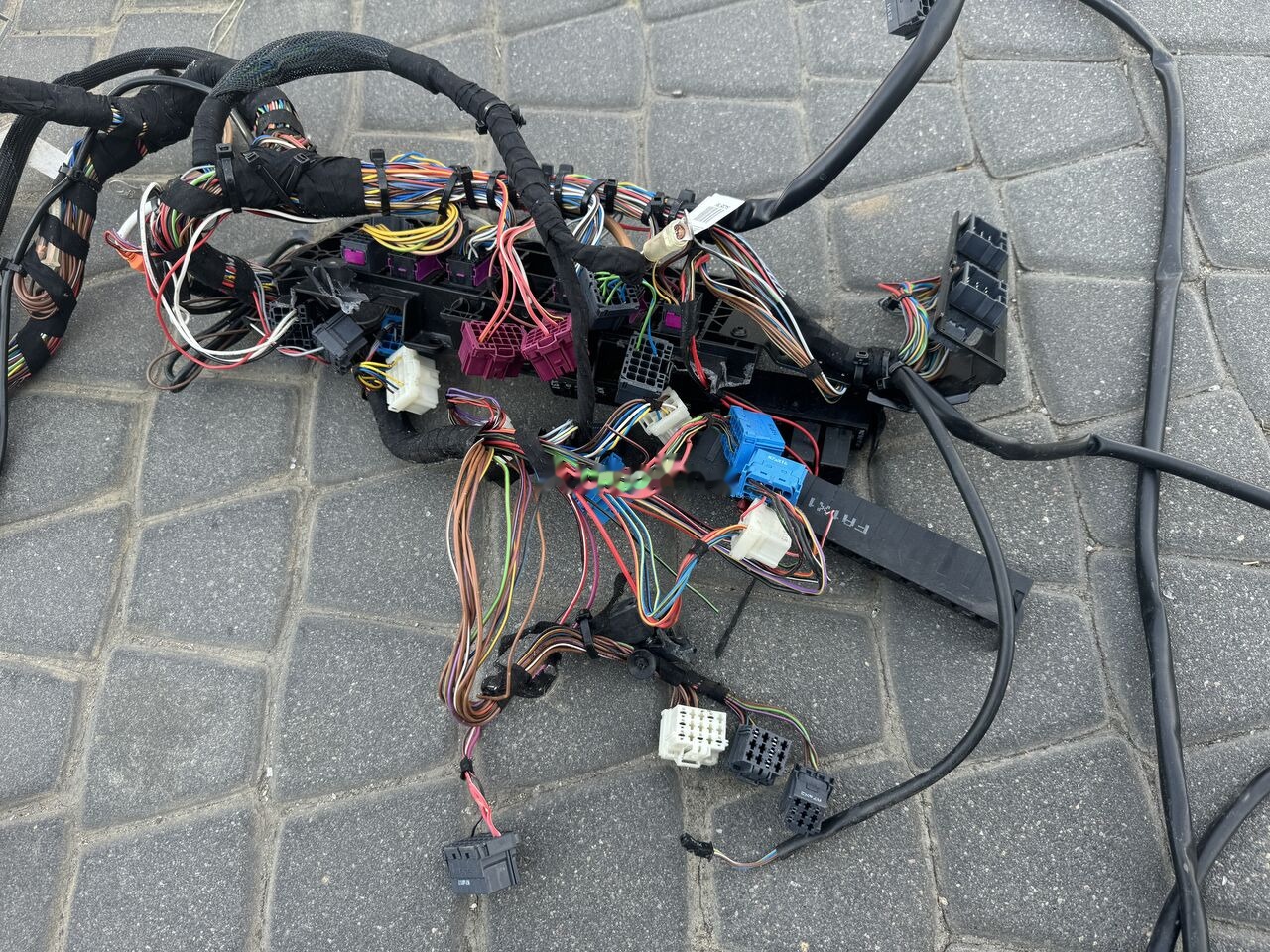 Instalacja Wiązka Deski Rozdzielczej Mercedes-Benz Atego III - Linh kiện điện cho Xe tải: hình 2 Instalacja Wiązka Deski Rozdzielczej Mercedes-Benz Atego III - Linh kiện điện cho Xe tải: hình 2