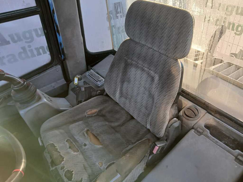 Máy xúc lật bánh lốp Schaeff ZL 80: hình 18