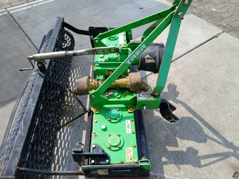 Trer MTZ 135 - Dàn xới lưỡi đứng: hình 2 Trer MTZ 135 - Dàn xới lưỡi đứng: hình 2