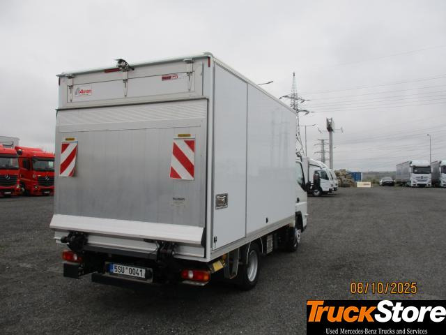 FUSO Canter 3C15 - Xe tải nhỏ thùng kín: hình 5 FUSO Canter 3C15 - Xe tải nhỏ thùng kín: hình 5