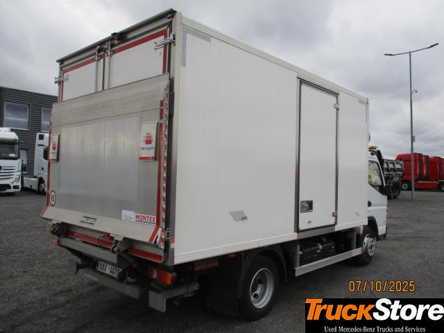 FUSO Canter 7C18 - Xe van đông lạnh: hình 3 FUSO Canter 7C18 - Xe van đông lạnh: hình 3