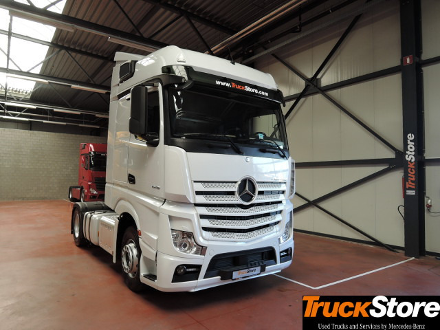 Mercedes-Benz Actros 1845 LS - Xe đầu kéo: hình 3 Mercedes-Benz Actros 1845 LS - Xe đầu kéo: hình 3