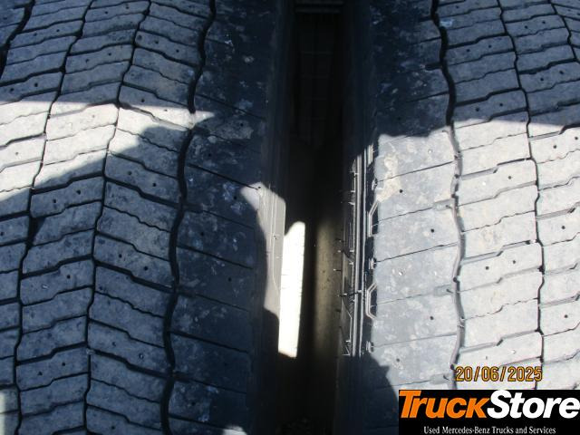 Mercedes-Benz Actros 1845 LS nRL - Xe đầu kéo: hình 5 Mercedes-Benz Actros 1845 LS nRL - Xe đầu kéo: hình 5