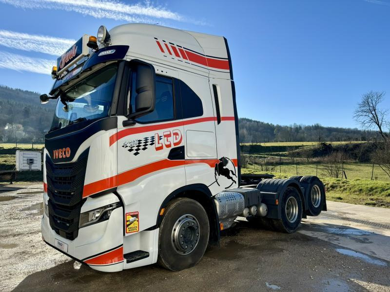Iveco S-WAY 570 - Xe đầu kéo: hình 1 Iveco S-WAY 570 - Xe đầu kéo: hình 1
