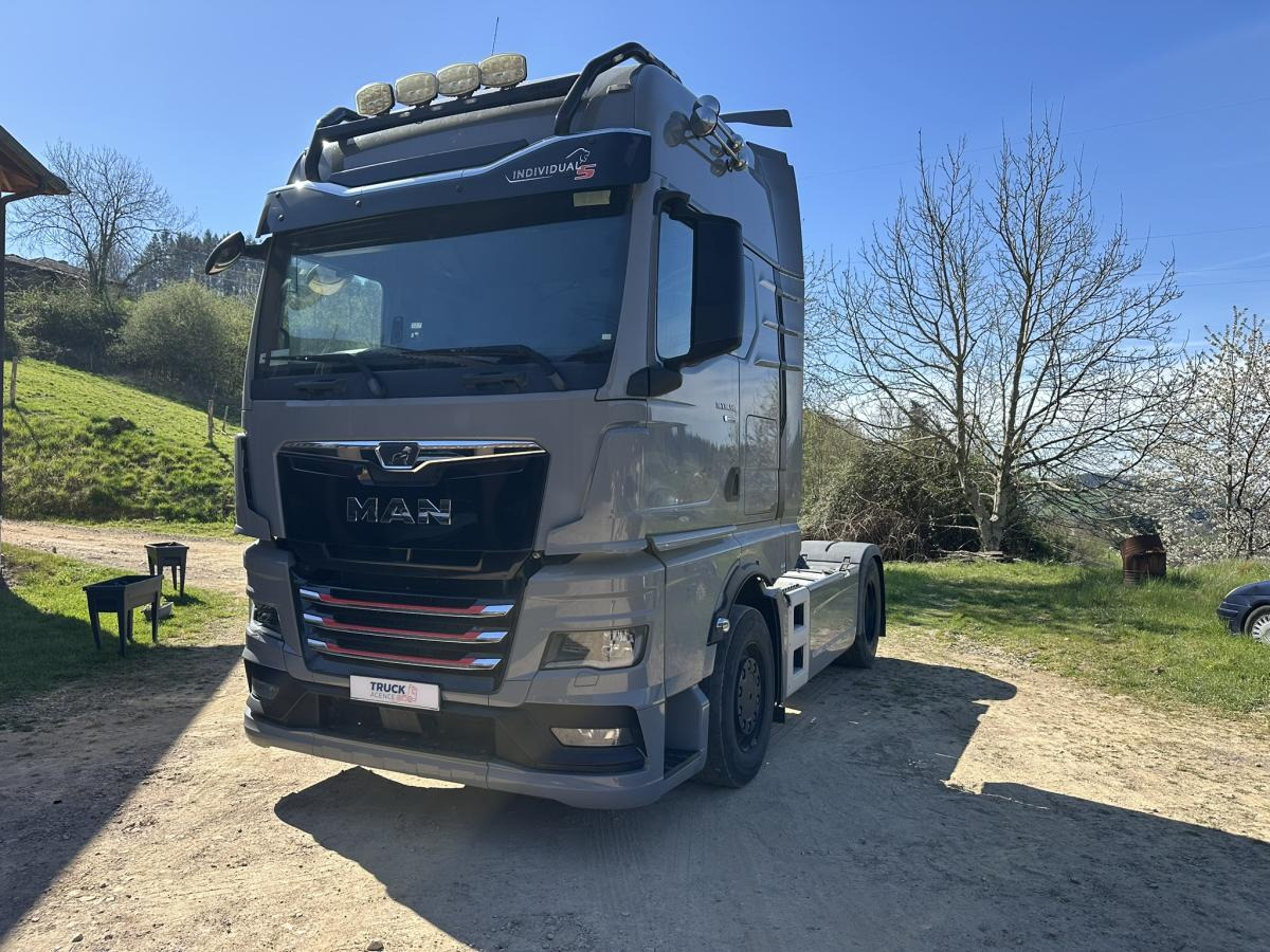 MAN TGX 18.510 - Xe đầu kéo: hình 4 MAN TGX 18.510 - Xe đầu kéo: hình 4