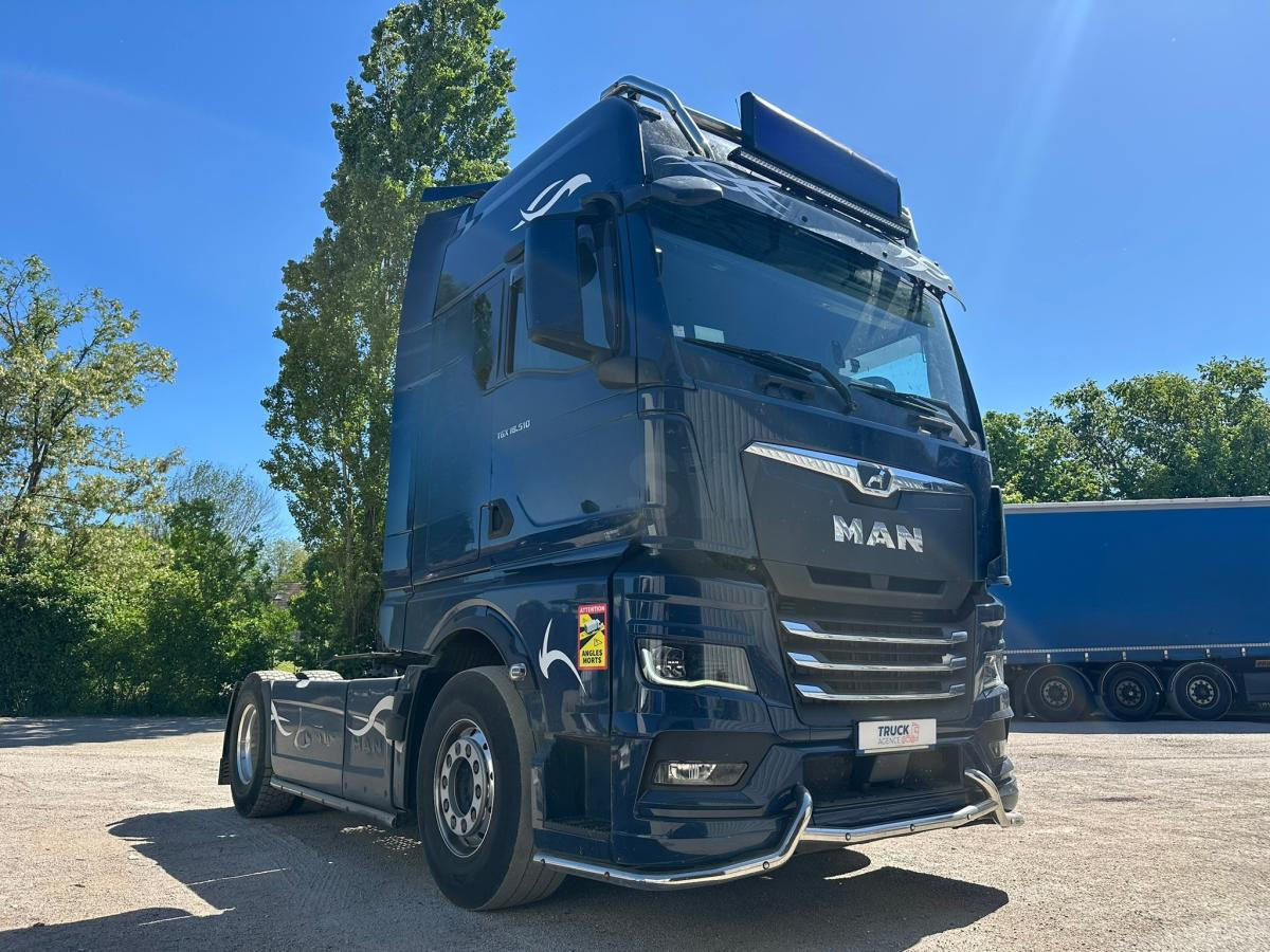 MAN TGX 18.510 - Xe đầu kéo: hình 2 MAN TGX 18.510 - Xe đầu kéo: hình 2