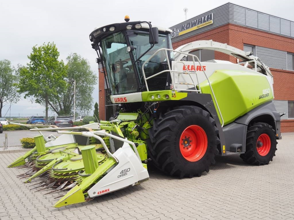 Claas Jaguar 850 + Orbis 450 - Máy gặt đập thức ăn gia súc: hình 5 Claas Jaguar 850 + Orbis 450 - Máy gặt đập thức ăn gia súc: hình 5