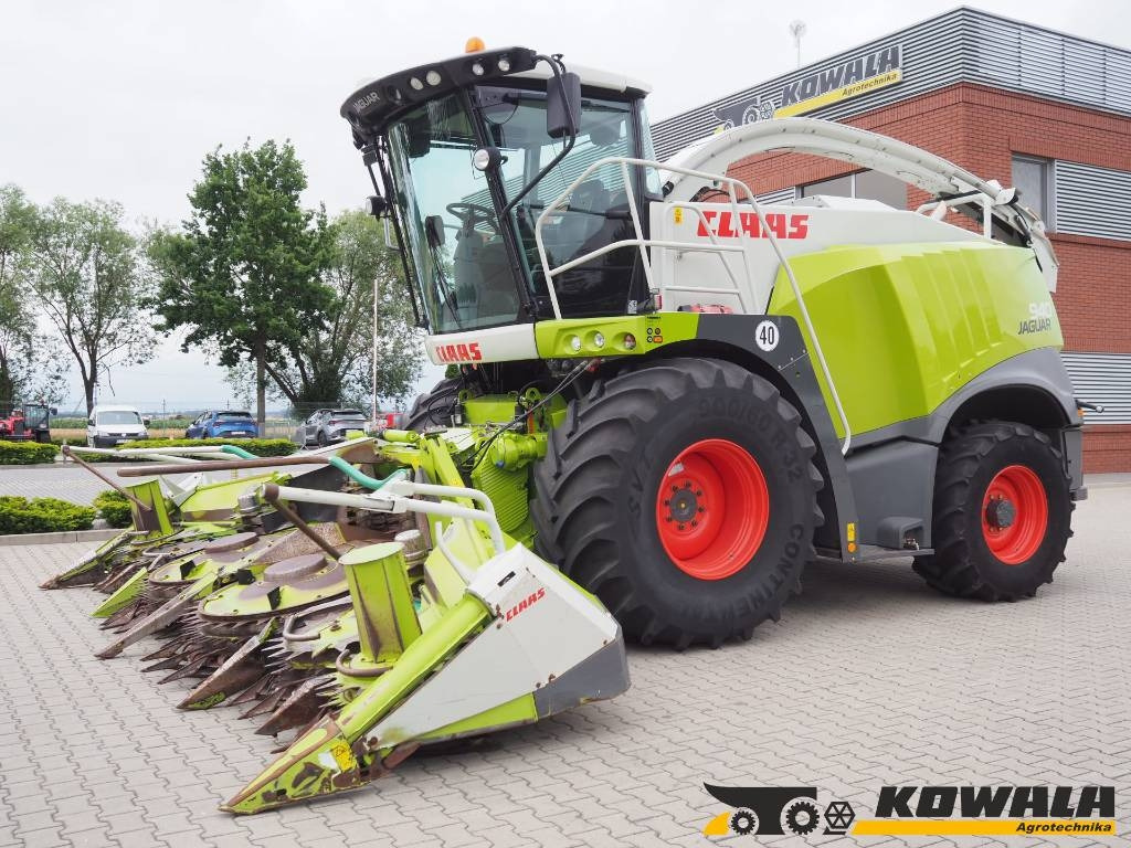 Claas Jaguar 940 4WD + Orbis 600 SD - Máy gặt đập thức ăn gia súc: hình 1 Claas Jaguar 940 4WD + Orbis 600 SD - Máy gặt đập thức ăn gia súc: hình 1