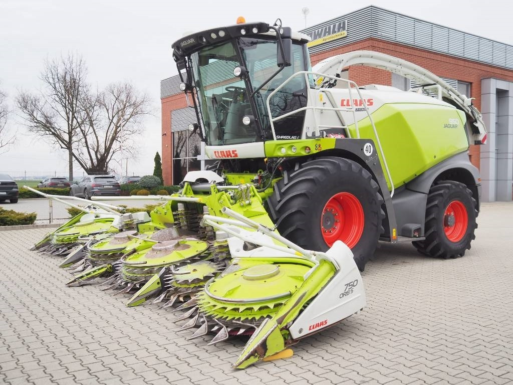 Claas Jaguar 950 4x4 + Orbis 750 - Máy gặt đập thức ăn gia súc: hình 4 Claas Jaguar 950 4x4 + Orbis 750 - Máy gặt đập thức ăn gia súc: hình 4