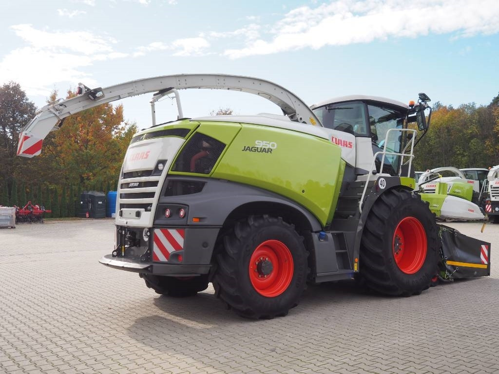 Claas Jaguar 950 4x4 + Orbis 750 - Máy gặt đập thức ăn gia súc: hình 3 Claas Jaguar 950 4x4 + Orbis 750 - Máy gặt đập thức ăn gia súc: hình 3
