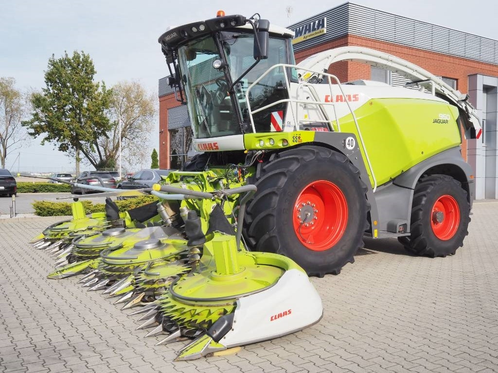 Claas Jaguar 950 4x4 + Orbis 750 - Máy gặt đập thức ăn gia súc: hình 5 Claas Jaguar 950 4x4 + Orbis 750 - Máy gặt đập thức ăn gia súc: hình 5