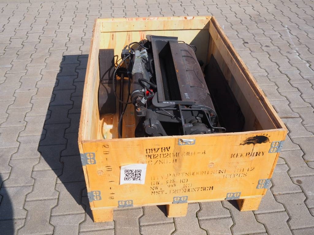 Claas Jaguar - Intensiv Cracker 100/100 - Đính kèm máy gặt đập thức ăn gia súc: hình 4 Claas Jaguar - Intensiv Cracker 100/100 - Đính kèm máy gặt đập thức ăn gia súc: hình 4