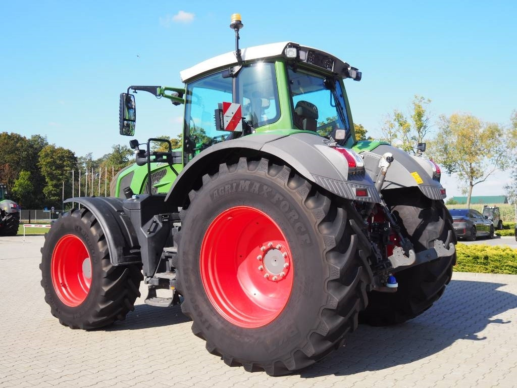Fendt 824 Vario S4 ProfiPlus, GPS - Máy cày: hình 2 Fendt 824 Vario S4 ProfiPlus, GPS - Máy cày: hình 2
