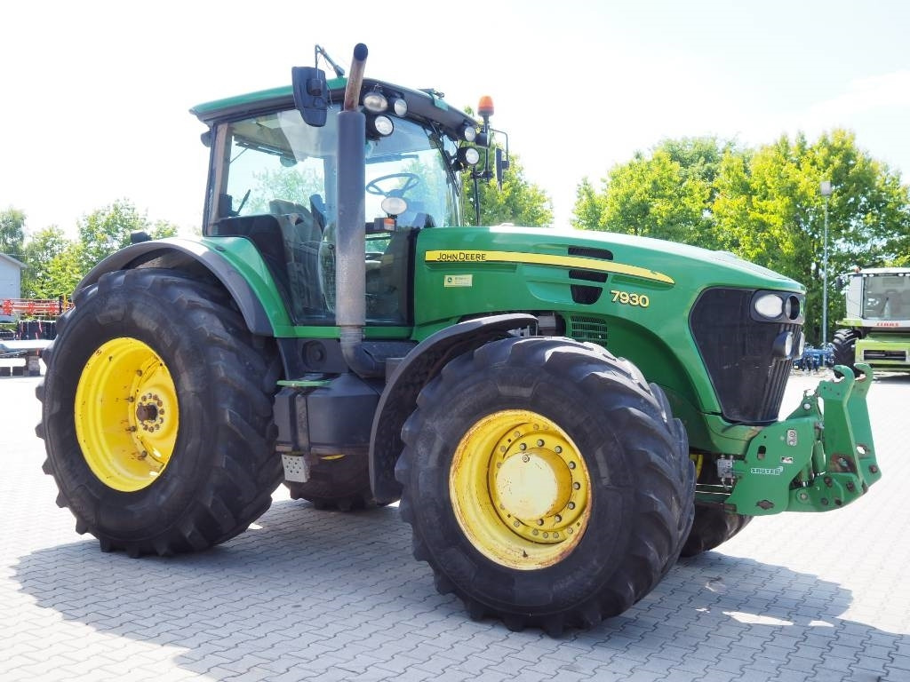 John Deere 7930 - Máy cày: hình 4 John Deere 7930 - Máy cày: hình 4