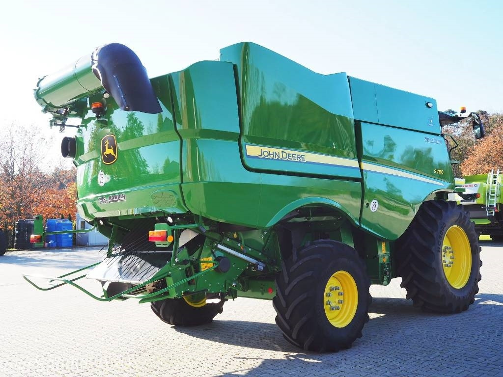 John Deere S780 + 730X - Máy gặt đập: hình 3 John Deere S780 + 730X - Máy gặt đập: hình 3