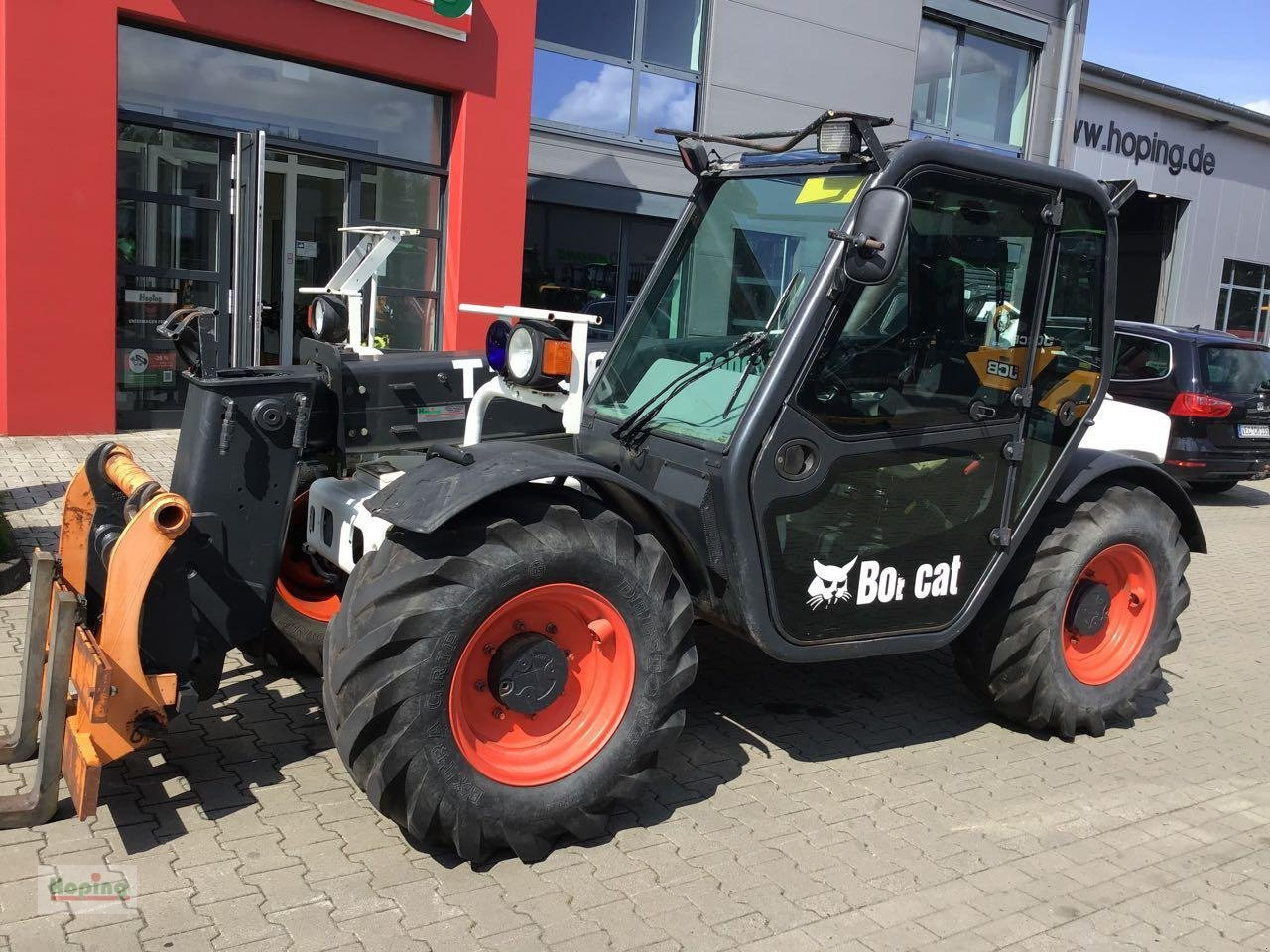 Bobcat T2556 - Xe nhấc hình viễn vọng kính: hình 2 Bobcat T2556 - Xe nhấc hình viễn vọng kính: hình 2