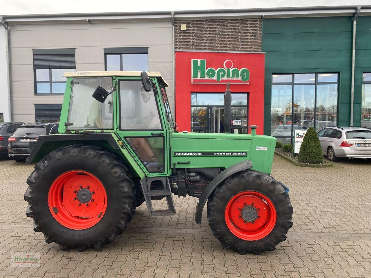 Fendt 305 - Máy cày: hình 1 Fendt 305 - Máy cày: hình 1
