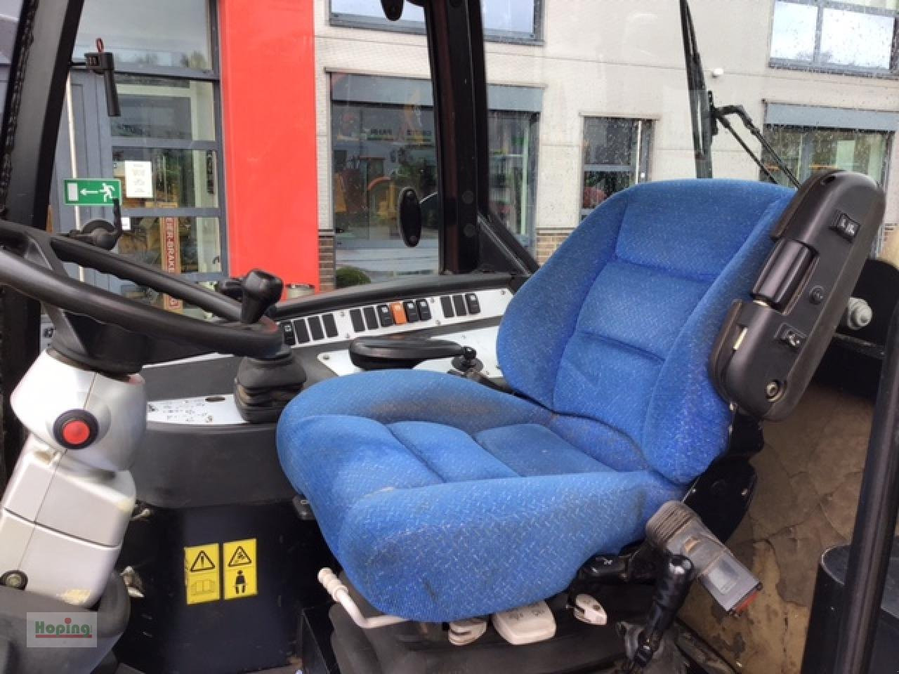 Máy xúc lật bánh lốp JCB 406: hình 9 Máy xúc lật bánh lốp JCB 406: hình 9