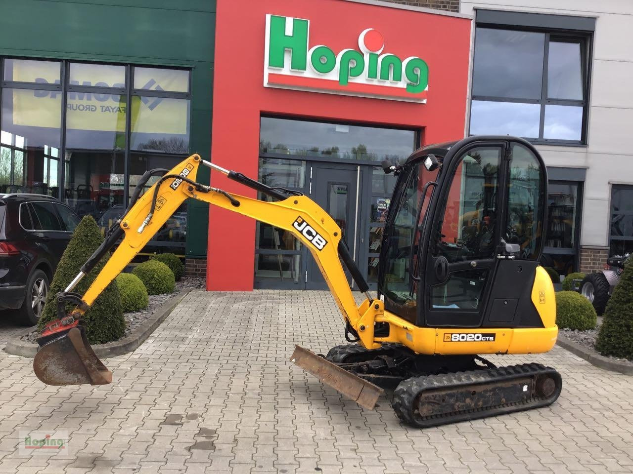 JCB 8020 - Máy xúc mini: hình 1 JCB 8020 - Máy xúc mini: hình 1