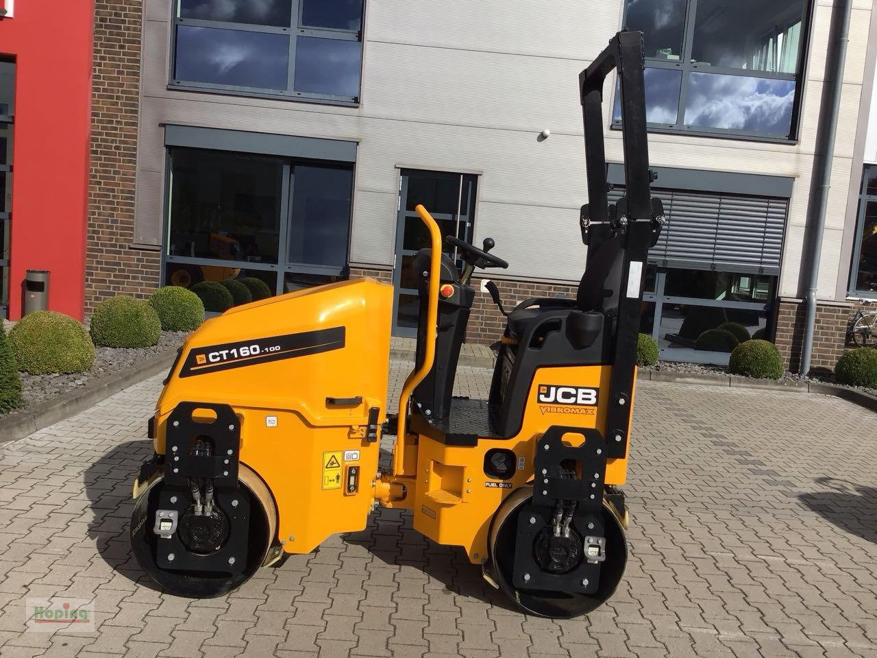 JCB CT160 - Máy lăn: hình 2 JCB CT160 - Máy lăn: hình 2