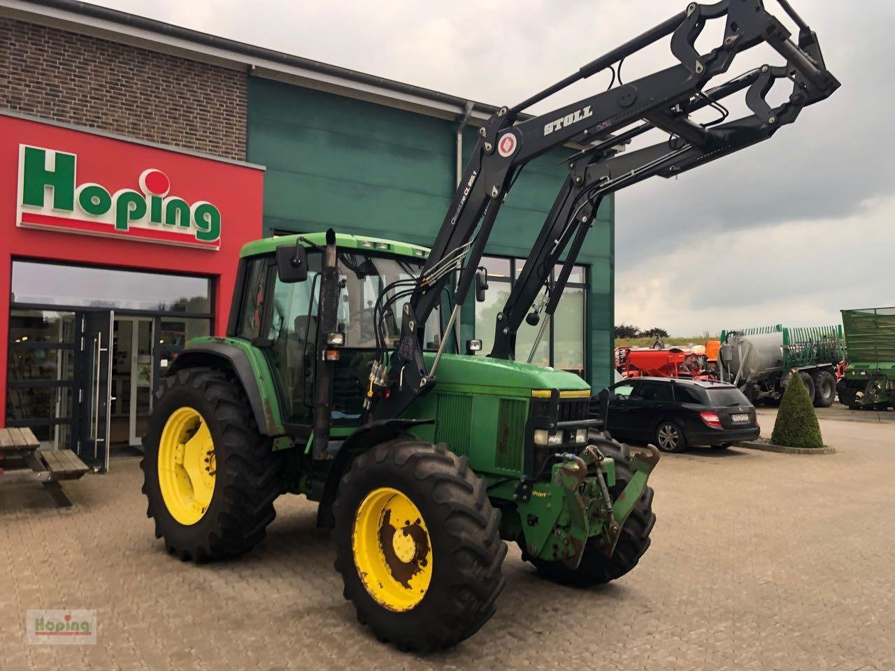 John Deere 6800 - Máy cày: hình 1 John Deere 6800 - Máy cày: hình 1